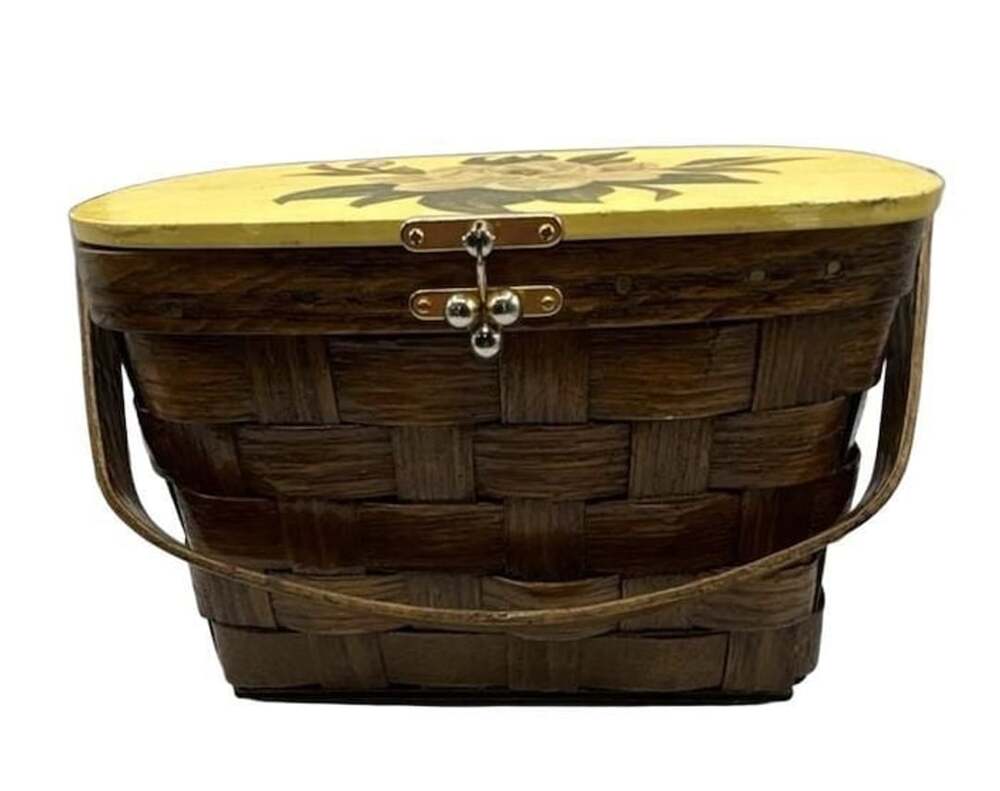 Caro Nan Vintage Woven Wood Basket Purse Floral Magnolia